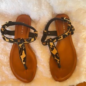 Gianni Bini Sandals